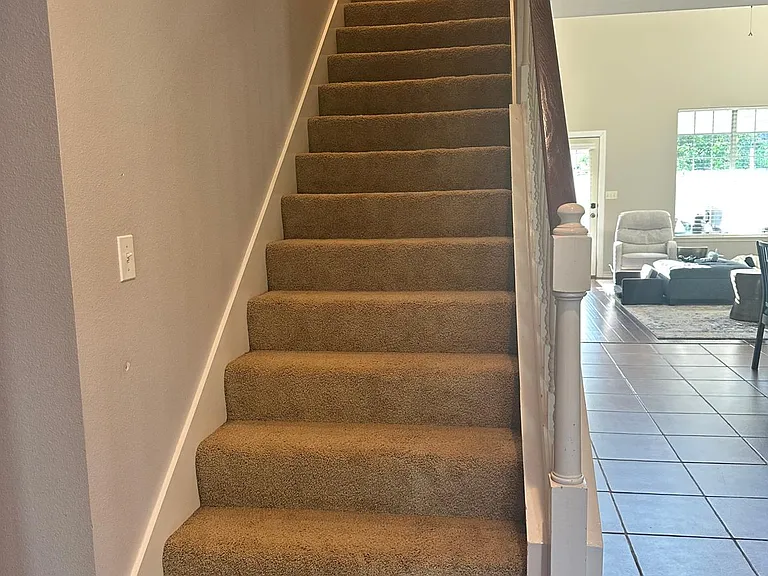 200 Grey Eagle Dr — Photo 23