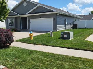 5719 Merlin Ln, Council Bluffs, IA 51501