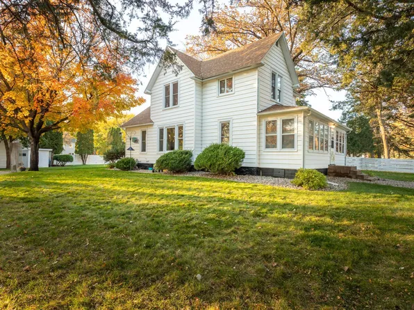 1312 Fillmore St, Alexandria, MN 56308