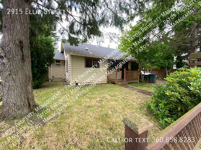 2915 Ellis St — Photo 4