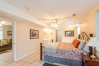 706 W Ashley Ave — Photo 14
