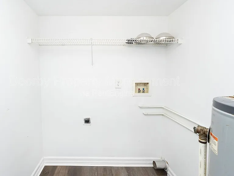407 Hotwater Rd #A — Photo 9