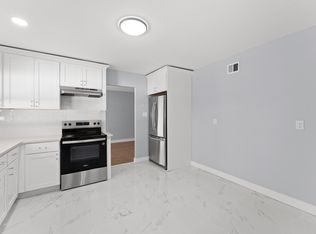 21 Genesee Ln, Willingboro, NJ 08046