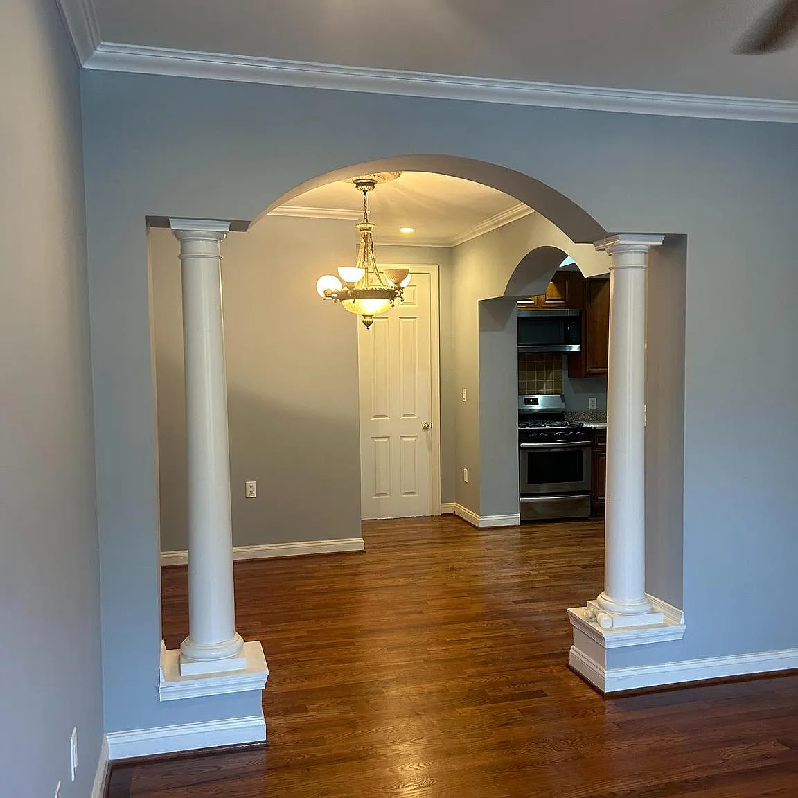 3 bed, 2274 sqft, $4,250 — Photo 2