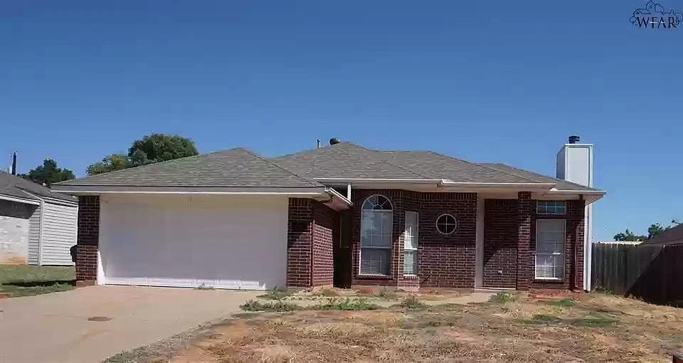 1st image of 1119 Lisa Ln