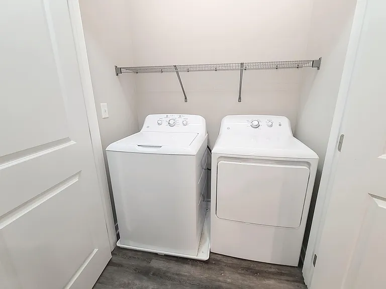 Johnston Gardens Apartments — Photo 17