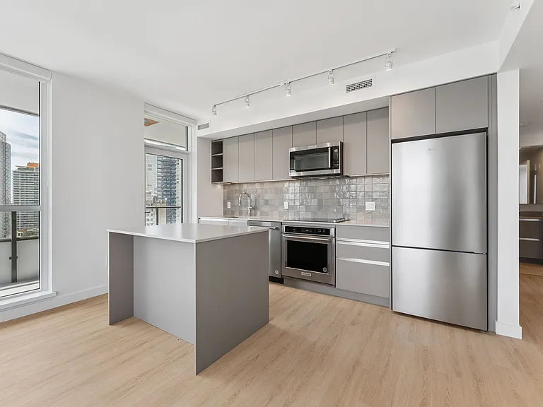 10420 City Pkwy — Photo 102