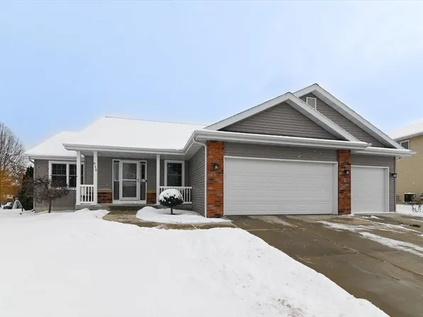 615 Hoel Ave, Stoughton, WI 53589