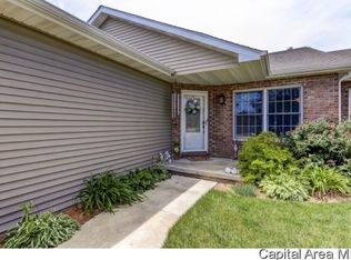 7207 Preston Dr, Springfield, IL 62711