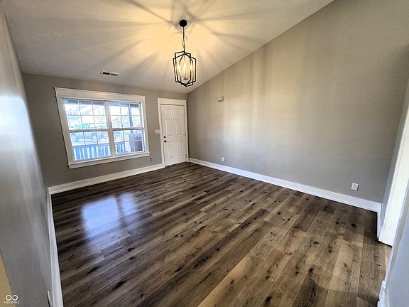 3rd image of 1208 Western Ct