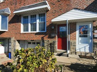 9021 Ashton Rd, Philadelphia, PA 19136