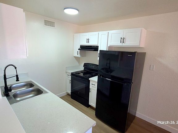 4th image of 126 E Mohave Rd #Mog201