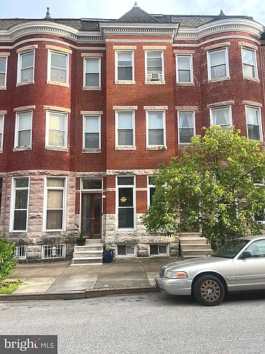 727 Reservoir St Photo 1