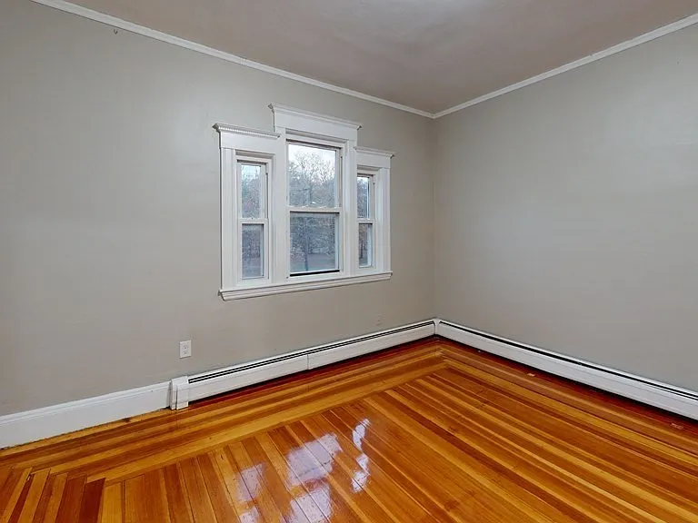 1013 Washington St #2 — Photo 10