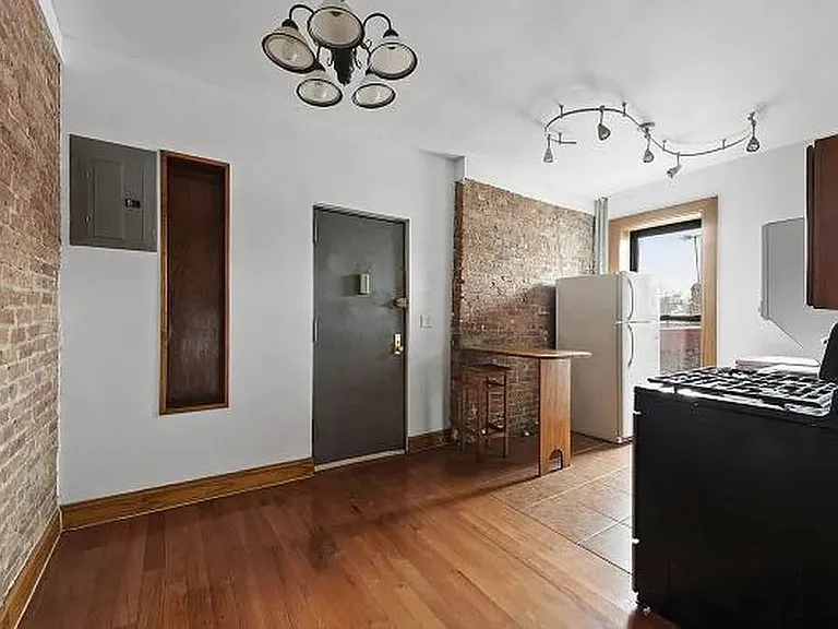 2248 1st Ave #9 — Photo 9