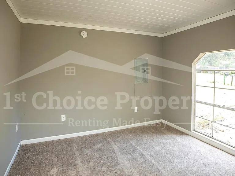 656 Kenwood Dr — Photo 12