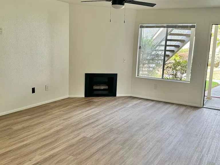 3515-3563 Roosevelt St - Su Casa Apartments — Photo 34