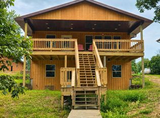 E7708 Cut Off Rd, New London, WI 54961