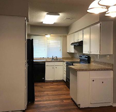 5th image of 4345 Aspen Way