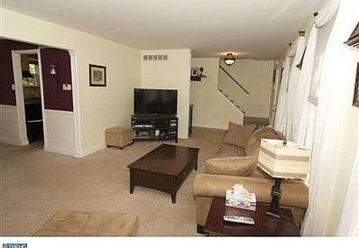4th image of 2125 Barnwood Cir
