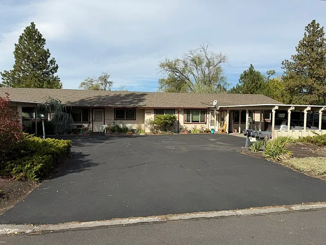 2 bed, 750 sqft, $1,650 — Photo 1