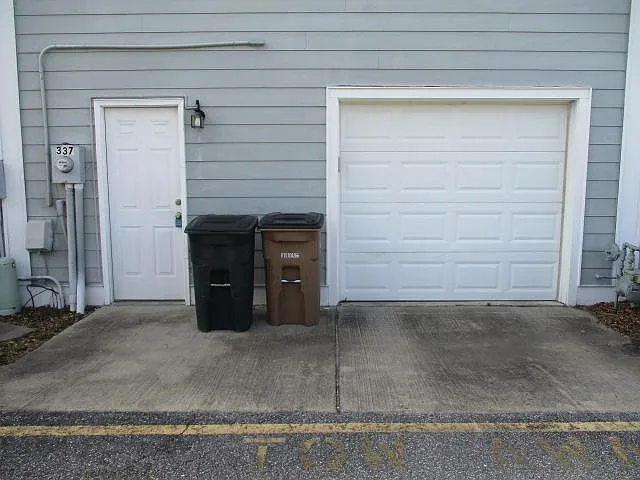 337 Martin Luther King Jr Dr #C — Photo 2