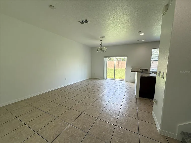 10713 Savannah Landing Cir — Photo 6