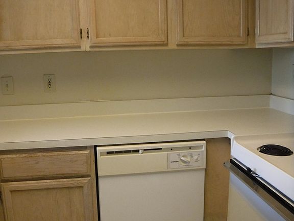 4th image of 4036 Crockers Lake Blvd APT 914