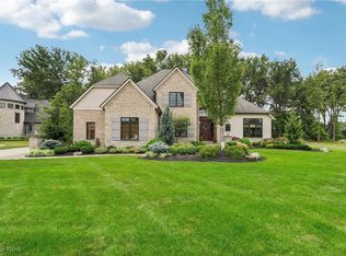 23330 Fox Run, Westlake, OH