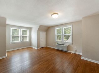 209 W Forest Ave #B, Columbia, MO 65203