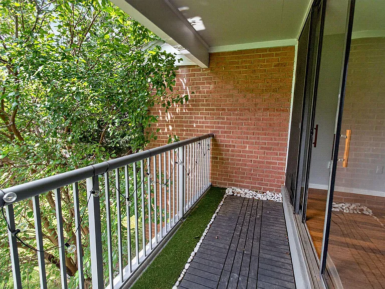 788 Quince Orchard Blvd #201 — Photo 2