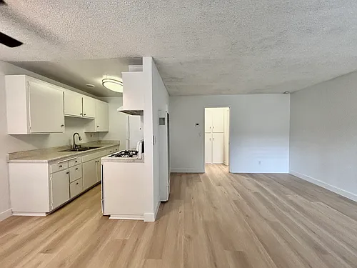 1808 Spreckels Ln #7 Photo 1