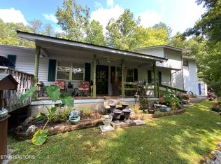 635 Cedar Rd, Pigeon forge, TN 37863