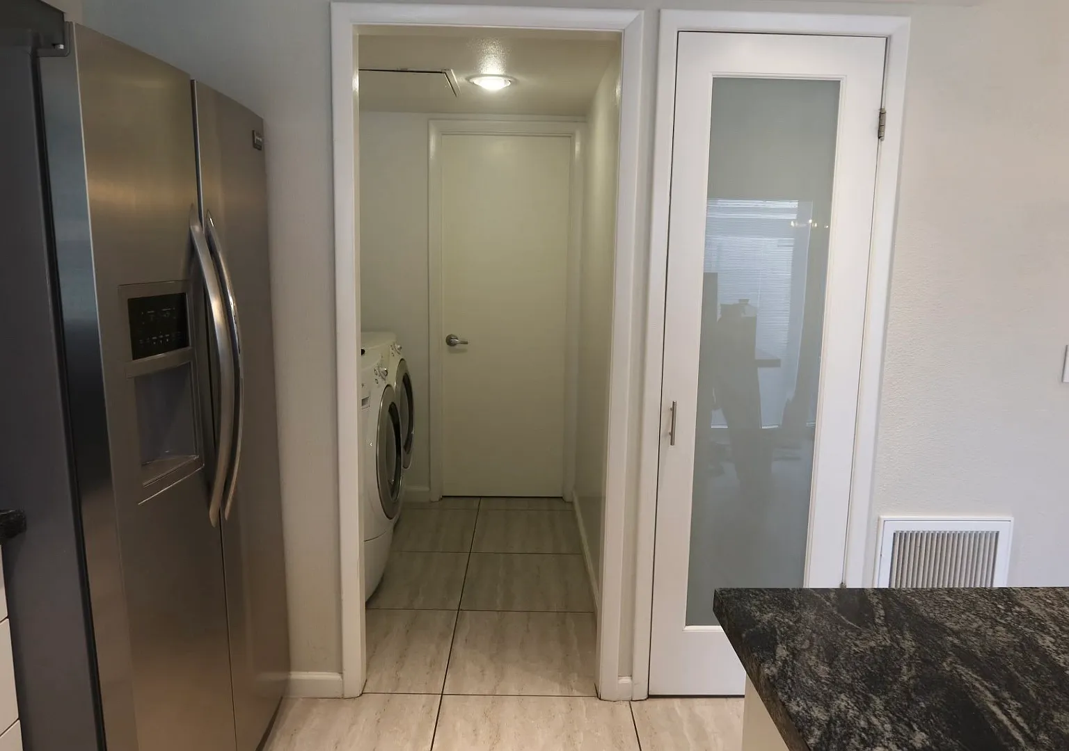 3952 N Granite Reef Rd — Photo 3