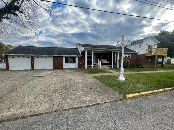 1101 B St, Ceredo, WV 25507