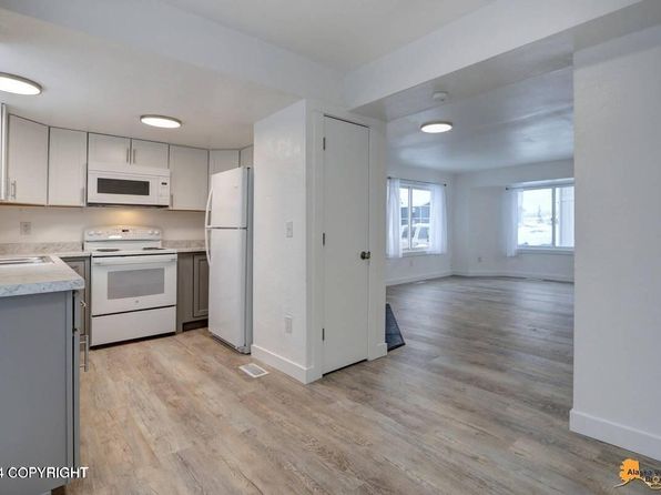 5730 Rocky Mountain Ct APT B