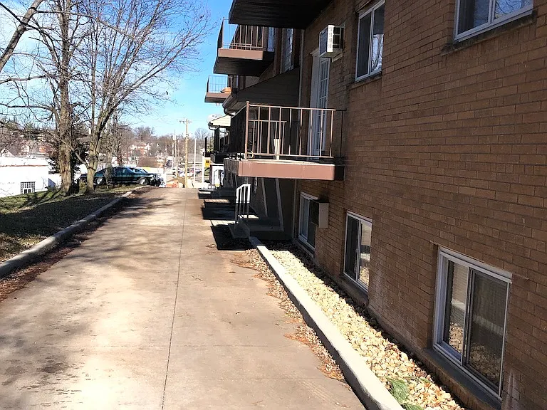 4163 Harrison Ave — Photo 1