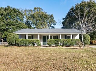 21154 Meadowbrook Dr, Fairhope, AL 36532