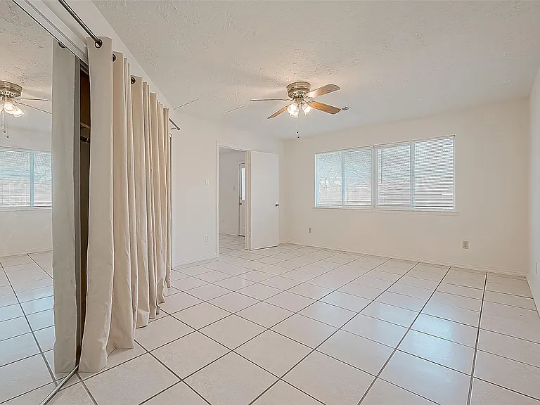 3806 Embarcadero Dr — Photo 31