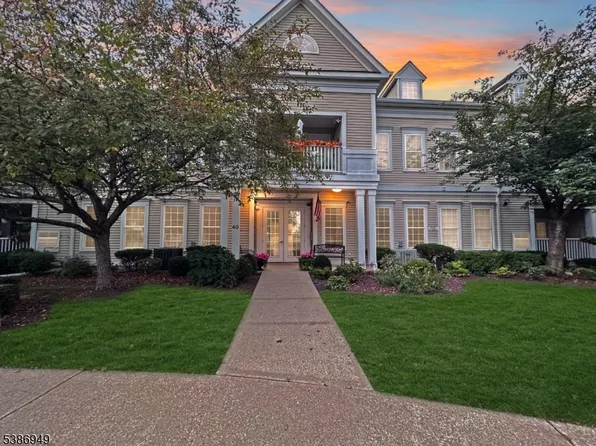 4004 Brookfield Glen Dr #04, White Twp., NJ 07823