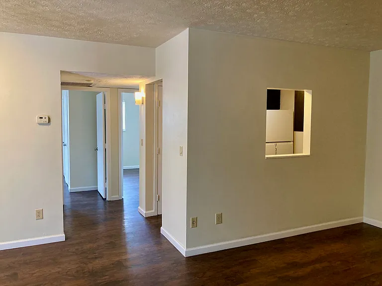 6255 Beechmont Ave #11 — Photo 6