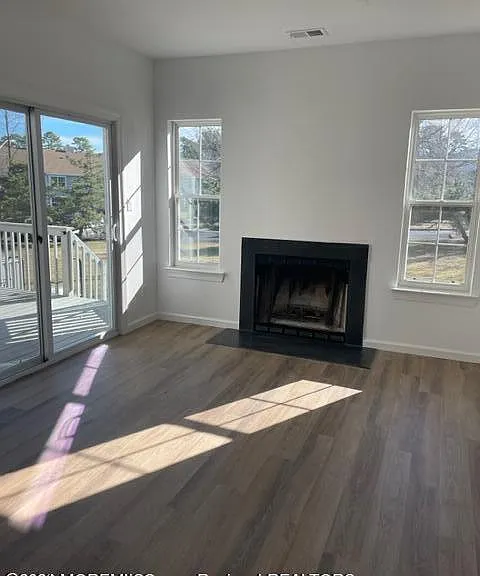 19 Karen Dr #19 — Photo 8