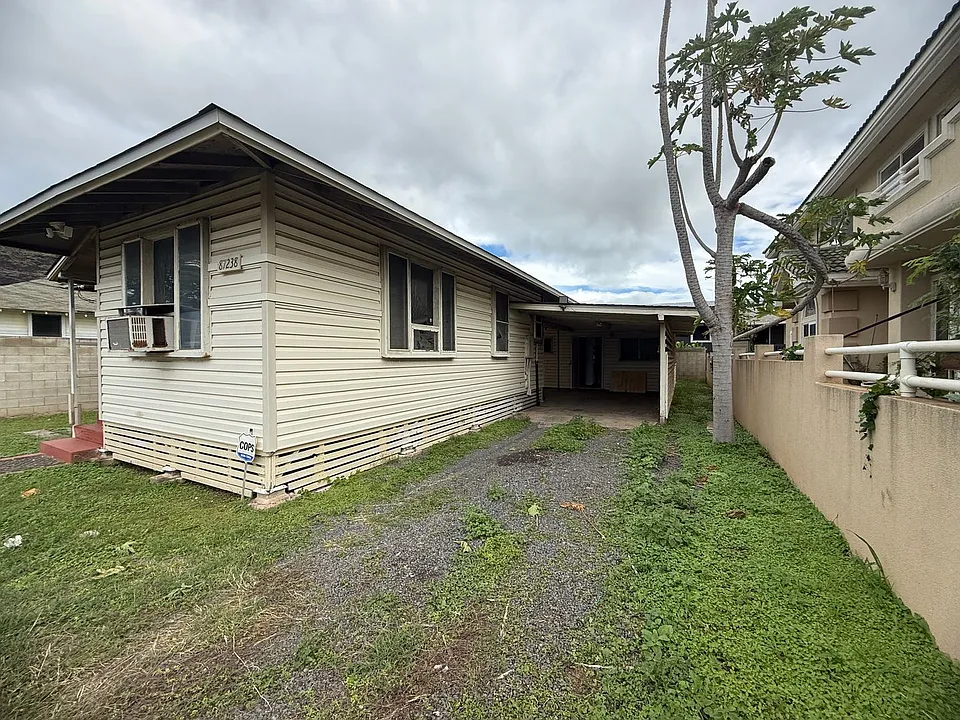 87-238 Farrington Hwy