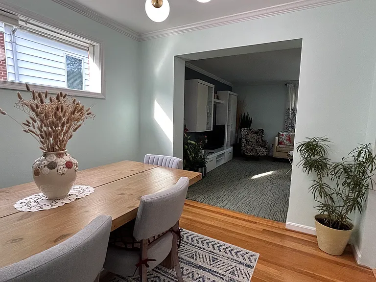 10213 Conover Dr — Photo 9