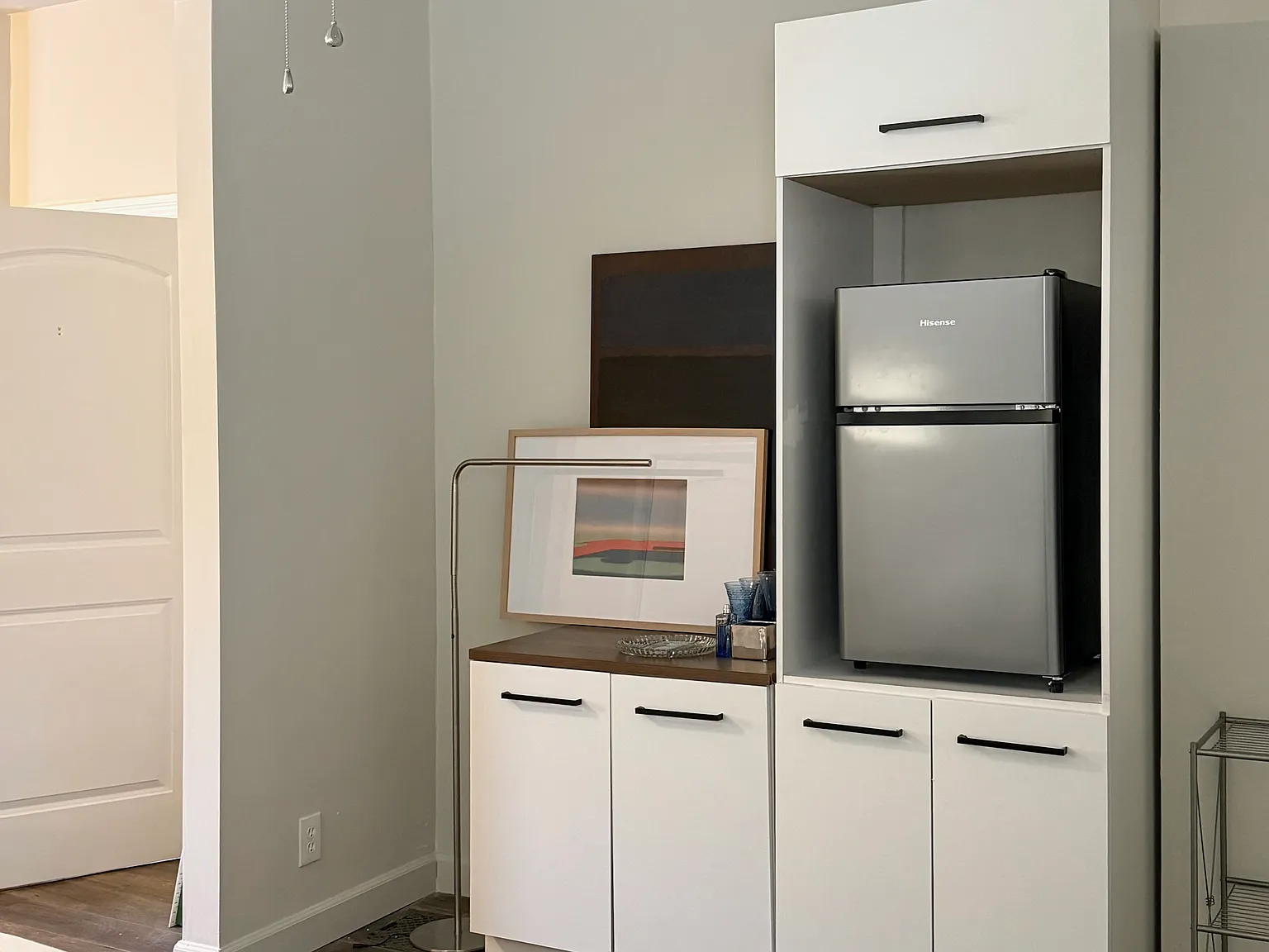 2702 Kenwood Ave — Photo 4