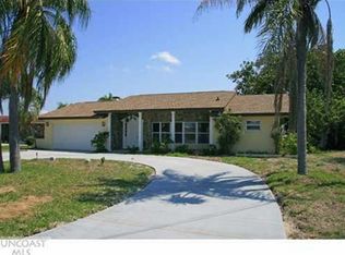 11725 7th St E, Treasure Island, FL 33706