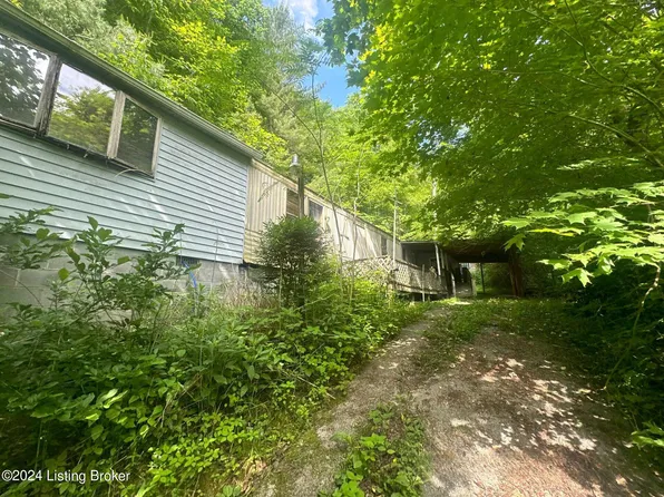 14 Grove St, Thousandsticks, KY 41766