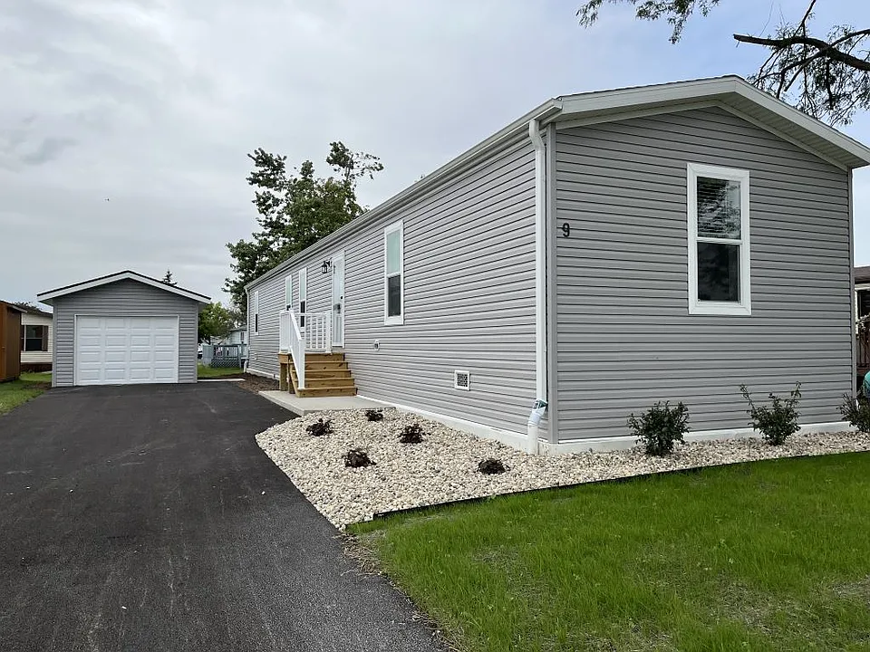 9 Swan Ln #9SWAN