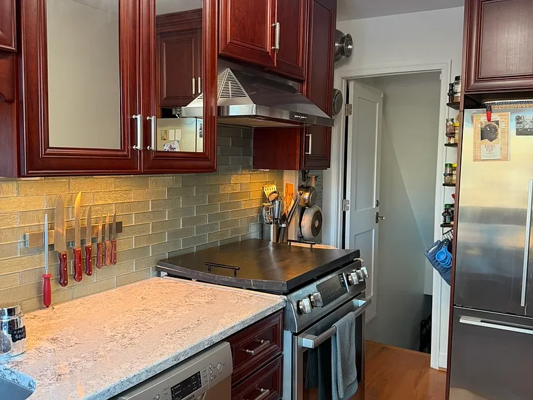 Main kitchen