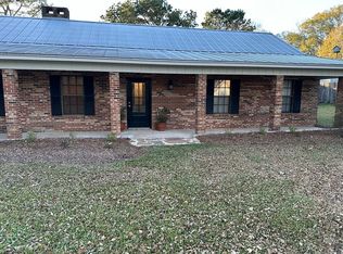 9304 Halls Ferry Rd, Vicksburg, MS 39180